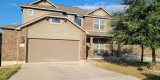 Fantastic Location ~ Convenient to Lackland, great restaurants ~ Room to Spread out! Gallery 1