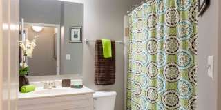 Orchard Village Apartments Gallery 14