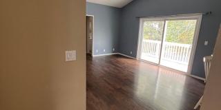 Newbury Park - Three bedroom, bonus room (could be 4th bedroom, 2.5 bathrooms Gallery 9