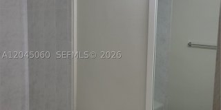 618 SW 106 AV Gallery 11