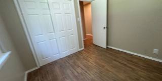 NORTHWEST  |  EXCELLENT LOCATION  |  FRESH PAINT INSIDE & OUTSIDE (July 2026)  |  SINGLE STORY  |  SHED Gallery 45