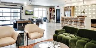 Artisan on 39th Gallery 12