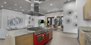 Pinnacle on the Park Gallery 30