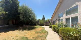 Three Bedroom Galt Home! Gallery 25