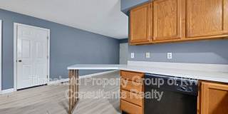 5809-5811 Pepperwood Court Gallery 9