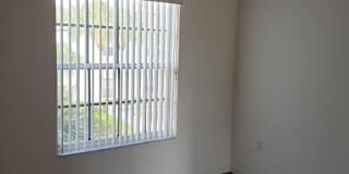 160 S Shepard Drive Gallery 7
