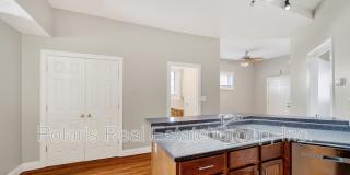 145 E 14th St Gallery 16