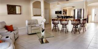 101 NW 35th Place Gallery 1