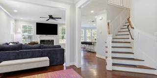 1041 Scenic Boulevard Gallery 7