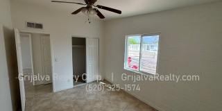 3 Bedroom, 2 Bath House for Rent on the Eastside (Irvington/Kolb) Gallery 9