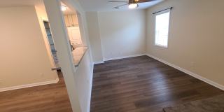 105 Oakwood Dr Gallery 1