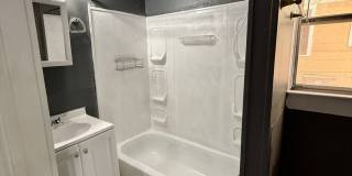 Wonderful 2 Bedroom a must see in Norwood. Gallery 8