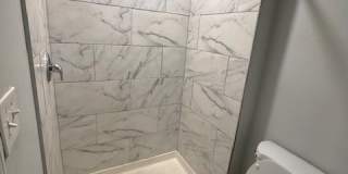 2402 Lakeview Avenue - 3 Gallery 9