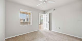 1025 VILLAGIO Circle Gallery 24