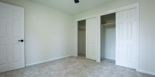 Beautifully Remodeled Modern 5 Bedroom / 3 Bath Home Near Millard North Gallery 37