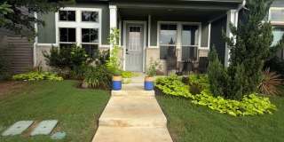 Charming 3BR House in Austin Gallery 1