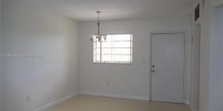 2810 NE 201st Ter Gallery 1