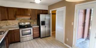 Townhome in Fort Walton Beach! Gallery 3