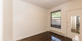 3709 North Hoyne Ave. Gallery 7