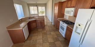 Del Web Rental 2 Bedroom Gallery 18