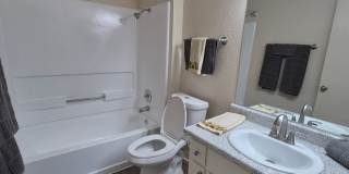 Foxworth Apartments Gallery 14