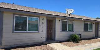Cute Unit - 2bdr 1bth Gallery 1