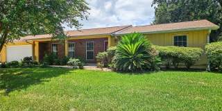 1311 GLENVIEW Lane 1311 GLENVIEW Lane Gallery 1