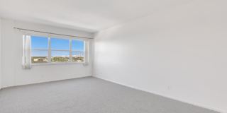 2555 NE 11th Street unit: 804 Gallery 5