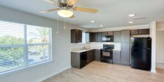 Lofts at Monroe Gallery 14