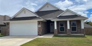 2415 England  LN Gallery 1