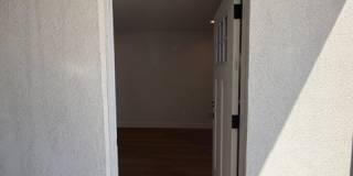 119 West Century Boulevard - 119 1/2 Gallery 1