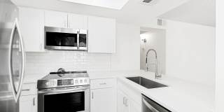 Meadow Glen Apartments Gallery 28