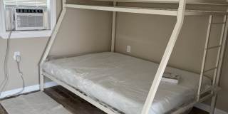 2561 Southeast Victory Avenue Gallery 8