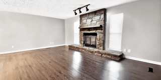 Stylish & Convenient 3/2/2 Home in Jenks Gallery 3