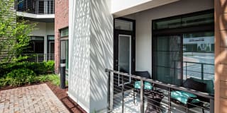 Avalon Great Neck Gallery 15