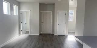 NEWER HOME FOR RENT! Gallery 6