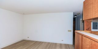 Piikoi Atrium - studio,1 bath with 1 covered parking stall Gallery 10