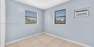 365 NW 8th St Gallery 8