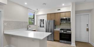 4638 North Hamilton Avenue Gallery 11