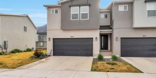 Join this growing Mapleton Village Community. Gallery 1