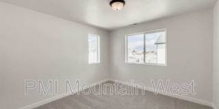 2606 N. 2125 W. Gallery 33