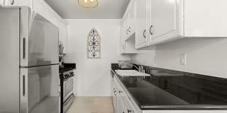 308 N Sycamore Gallery 9