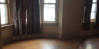 Spacious 2 Bedroom in Oldetowne East-York City SD Gallery 4