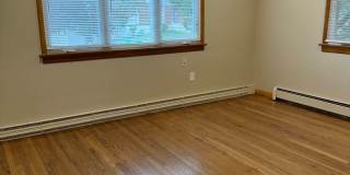 Stunning 3-bedroom, 3-bathroom single family home Stunning 3-bedroom, 3-bathroom single family home Gallery 38