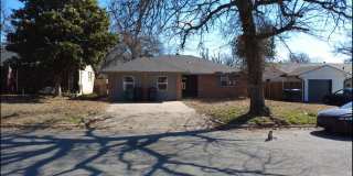 Charming 5 Bedroom House Gallery 1