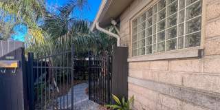 2745 DOWNING Street Gallery 3