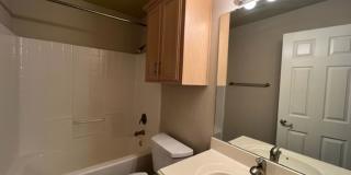 2457 Independence Gallery 12