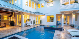 545 SW Indianola St Gallery 28