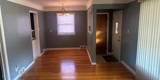 12731 W Parkway Street Gallery 7