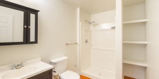 Downtown home for rent. Gallery 11